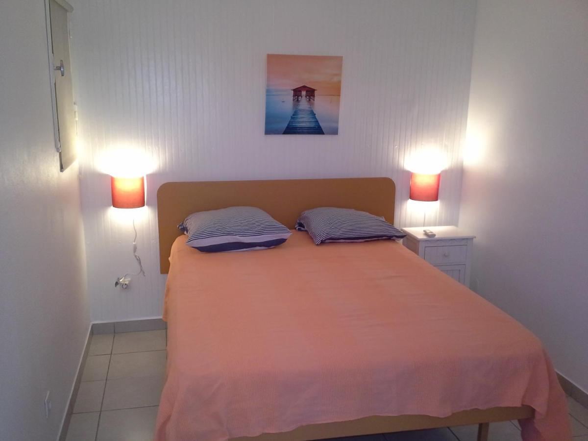 Au Coeur De Saint Francois Apartment Ngoại thất bức ảnh